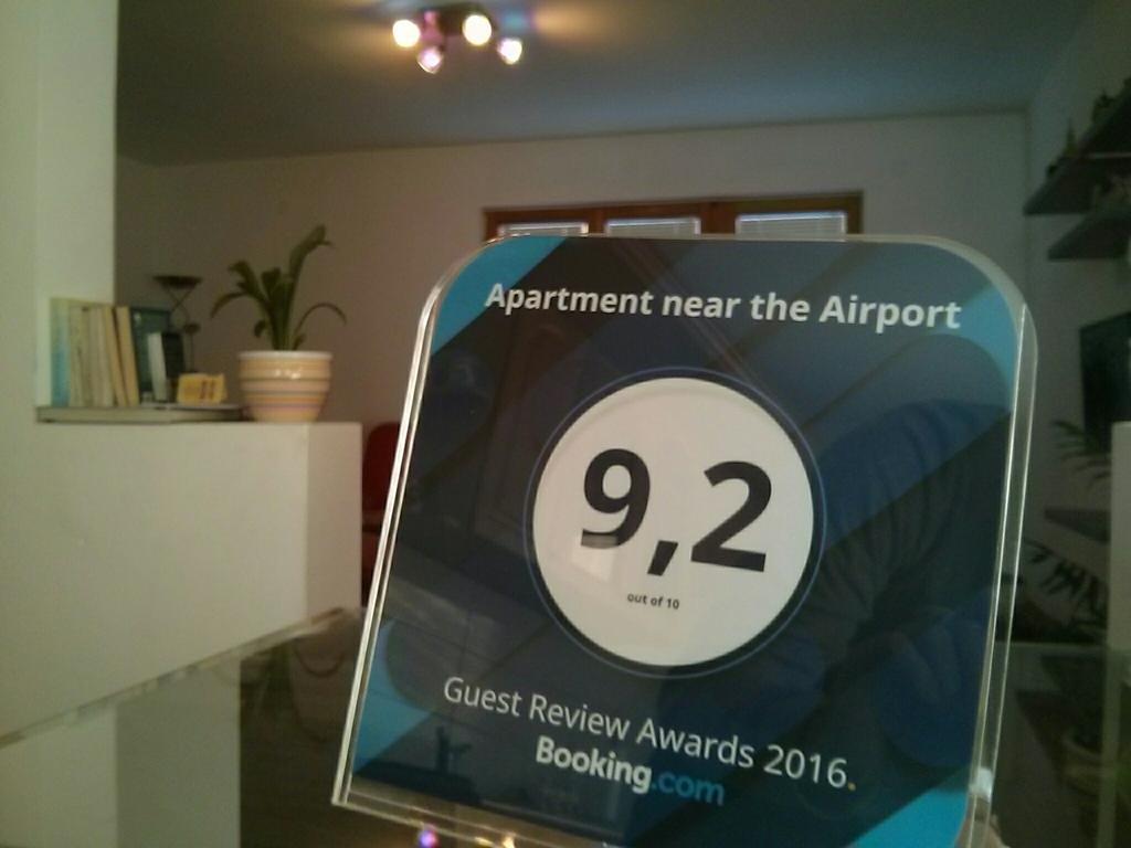 סראייבו Apartment Near The Airport מראה חיצוני תמונה
